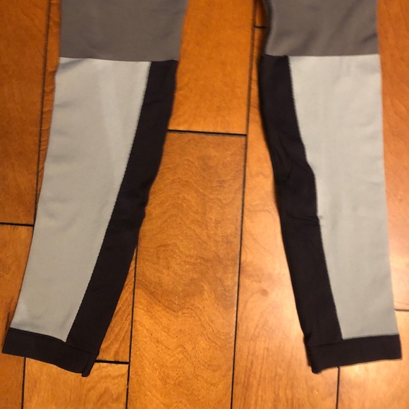 Adidas by Stella McCartney Blue-Grey Tights, Size M - Picture 3 of 7